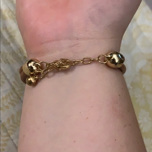 🌻NWOT Faux Gold and Leather Bracelet🌻 - Picture 3 of 5